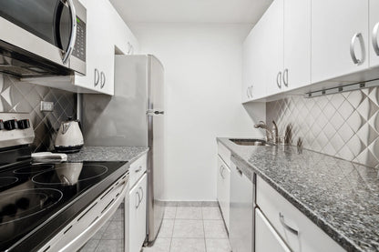 23 East 10th Street #419