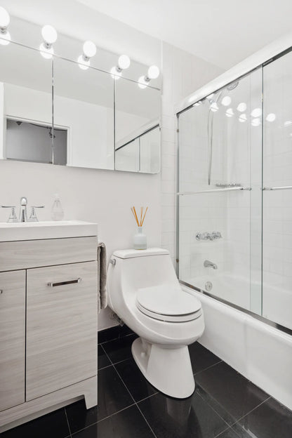 23 East 10th Street #419