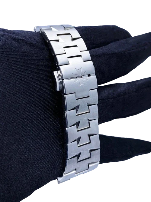 Vacheron Constantin Overseas 47040 Mens Watch With Papers